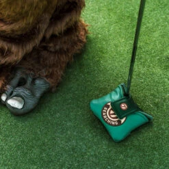 TaylorMade Always Searching -Green Swing Deals Store V97224 zoom D4