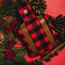 TaylorMade Festive Flannel -Green Swing Deals Store V97232 zoom D3