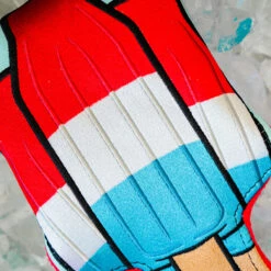 TaylorMade Rocket Pop -Green Swing Deals Store V97246 zoom D4